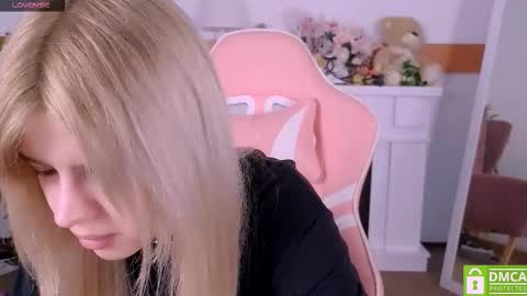 antonia_ferrero online show from March 1, 2026, 8:16 am