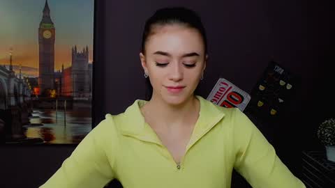 Snapshot of aprillswift_ chatting on January 25, 2025, 2:14 pm Aprill online show from January 25, 2025, 2:14 pm