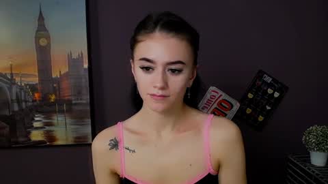 Snapshot of aprillswift_ chatting on February 4, 2025, 7:22 pm Aprill online show from February 4, 2025, 7:22 pm