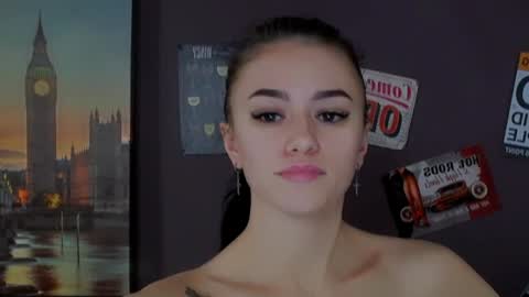 Snapshot of aprillswift_ chatting on February 6, 2025, 3:31 pm Aprill online show from February 6, 2025, 3:31 pm