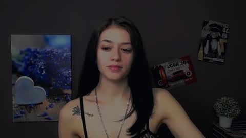 Snapshot of aprillswift_ chatting on February 19, 2025, 2:34 pm Aprill online show from February 19, 2025, 2:34 pm