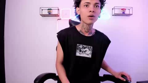 Arceluz  online show from January 31, 2025, 7:29 pm