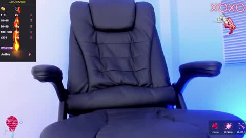 Arceluz  online show from February 26, 2025, 9:27 pm