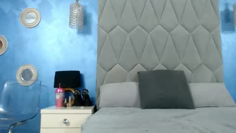 Snapshot of aretialisya chatting on February 13, 2026, 6:31 am aretialisya online show from February 13, 2026, 6:31 am