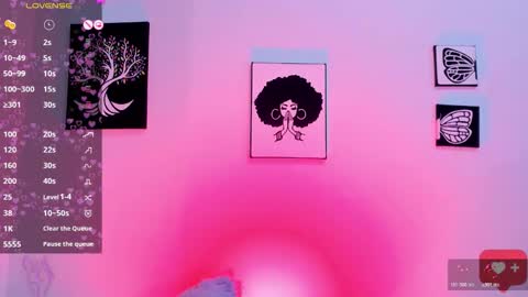 Snapshot of ariadna_tr chatting on February 8, 2026, 12:03 am Ari online show from February 8, 2026, 12:03 am