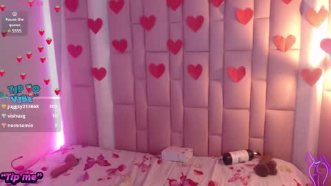 aridiamont_ online show from February 15, 2025, 1:10 am