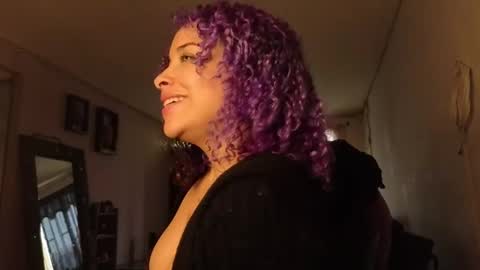 Arin online show from September 18, 2025, 7:16 pm