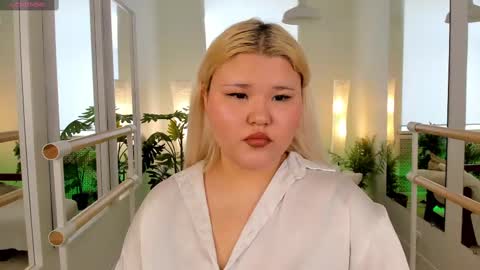 Snapshot of arizona_s chatting on February 16, 2025, 12:43 pm arizona_s online show from February 16, 2025, 12:43 pm