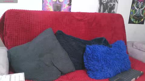 Snapshot of aron739_ chatting on February 3, 2025, 1:30 pm Aron online show from February 3, 2025, 1:30 pm