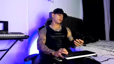 DarkMaster online show from March 4, 2025, 10:46 am