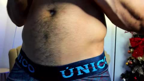 Snapshot of aroon_connor chatting on January 16, 2026, 11:42 pm online show from January 16, 2026, 11:42 pm