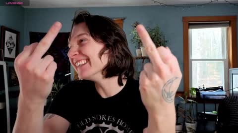 Snapshot of artiepaints chatting on December 20, 2024, 4:04 pm Artie Paints online show from December 20, 2024, 4:04 pm