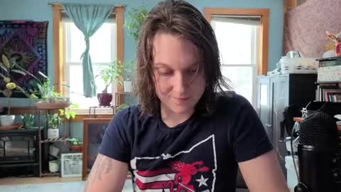 Snapshot of artiepaints chatting on February 28, 2025, 7:56 pm Artie Paints online show from February 28, 2025, 7:56 pm