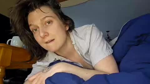 Snapshot of artiepaints chatting on March 7, 2025, 6:54 pm Artie Paints online show from March 7, 2025, 6:54 pm