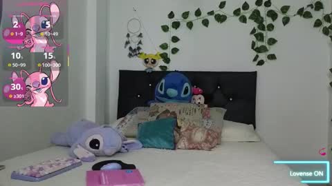 Asena online show from October 21, 2025, 7:03 pm