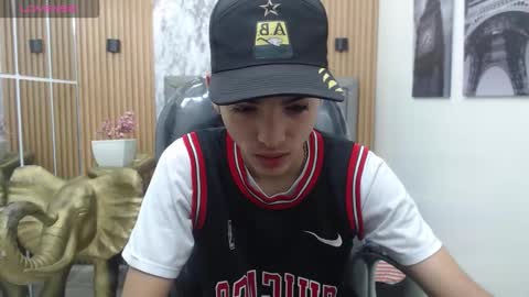 Snapshot of asher_costa chatting on February 1, 2026, 5:22 pm Asher Costa online show from February 1, 2026, 5:22 pm