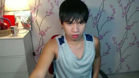 Snapshot of asianbigdickintown chatting on October 19, 2025, 10:43 pm Sonny boy online show from October 19, 2025, 10:43 pm
