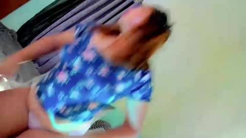 Snapshot of asiancrisceljoyxx chatting on March 12, 2025, 9:34 am asiancrisceljoyxx online show from March 12, 2025, 9:34 am