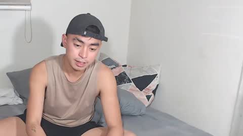 Snapshot of asiancummer_bry69 chatting on January 11, 2025, 3:55 am Bry online show from January 11, 2025, 3:55 am