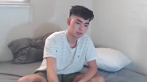 Snapshot of asiancummer_bry69 chatting on January 20, 2025, 10:59 pm Bry online show from January 20, 2025, 10:59 pm