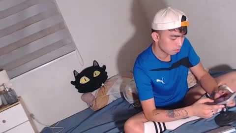 Snapshot of asiancummer_bry69 chatting on March 9, 2025, 11:58 am Bry online show from March 9, 2025, 11:58 am