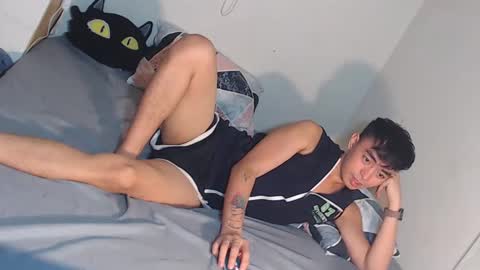 Snapshot of asiancummer_bry69 chatting on March 12, 2025, 1:08 pm Bry online show from March 12, 2025, 1:08 pm
