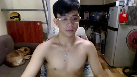 Snapshot of asiandreamboyx chatting on February 8, 2025, 6:33 am asiandreamboyx online show from February 8, 2025, 6:33 am