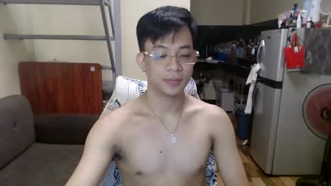 Snapshot of asiandreamboyx chatting on March 12, 2025, 4:41 am asiandreamboyx online show from March 12, 2025, 4:41 am