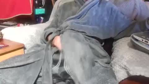 Snapshot of asianlooker chatting on January 18, 2026, 11:19 pm John online show from January 18, 2026, 11:19 pm