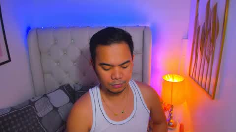 Zero online show from February 12, 2025, 7:02 pm