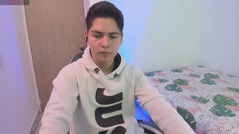 Snapshot of asta_kuro chatting on February 15, 2026, 7:54 pm Asta Kuno online show from February 15, 2026, 7:54 pm