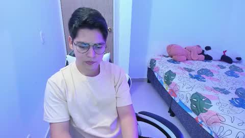 Snapshot of asta_kuro chatting on February 23, 2026, 4:43 am Asta Kuno online show from February 23, 2026, 4:43 am