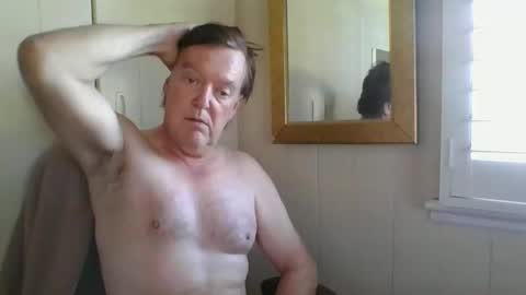 Snapshot of astute008 chatting on February 8, 2026, 6:06 am astute008 online show from February 8, 2026, 6:06 am