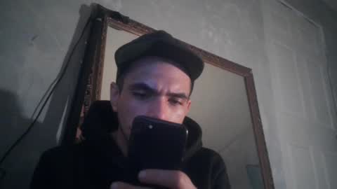 Snapshot of atmorin01 chatting on February 25, 2025, 11:19 am Atmarin199 aka Dre online show from February 25, 2025, 11:19 am