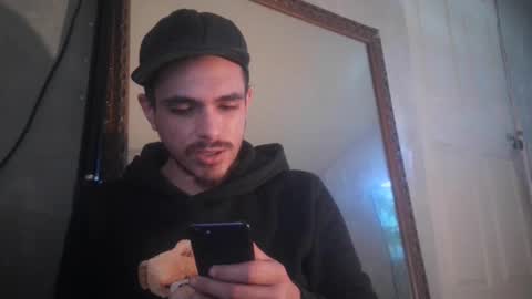 Snapshot of atmorin01 chatting on March 7, 2025, 11:49 pm Atmarin199 aka Dre online show from March 7, 2025, 11:49 pm