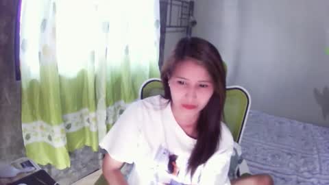 aubrey_xx online show from September 18, 2025, 8:38 am