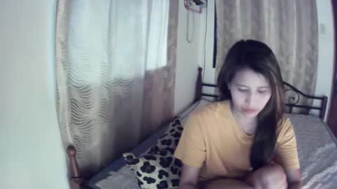 aubrey_xx online show from November 17, 2025, 1:00 am