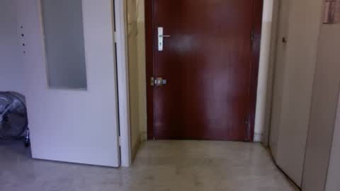 Snapshot of auguste688483 chatting on February 8, 2026, 9:13 am auguste688483 online show from February 8, 2026, 9:13 am