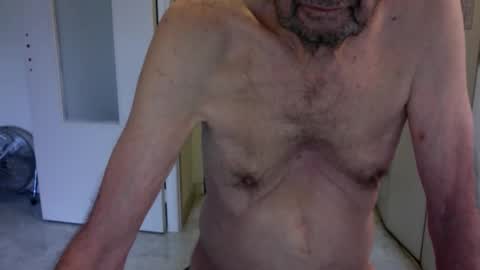 Snapshot of auguste688483 chatting on February 27, 2026, 9:20 am auguste688483 online show from February 27, 2026, 9:20 am