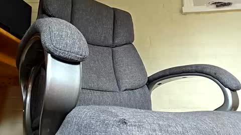 Snapshot of aussie_dadbod90 chatting on February 19, 2026, 6:53 am aussie_dadbod90 online show from February 19, 2026, 6:53 am