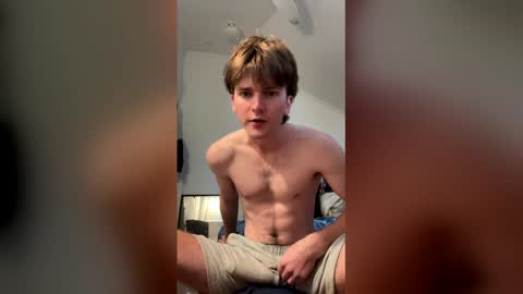 aussieboyethan online show from February 22, 2026, 5:08 am