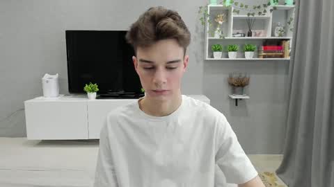 gothy 3 online show from February 12, 2025, 9:42 am