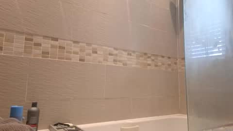 Snapshot of avidfan123 chatting on September 12, 2025, 8:58 am avidfan123 online show from September 12, 2025, 8:58 am