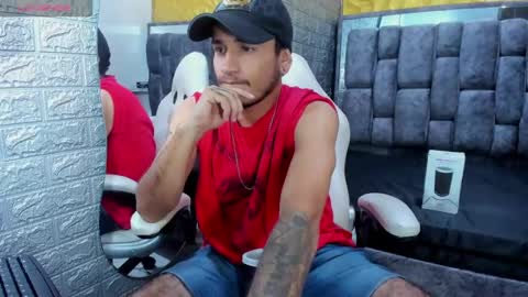 Snapshot of axell_cross2 chatting on February 17, 2025, 11:20 pm Axell Cross2 online show from February 17, 2025, 11:20 pm