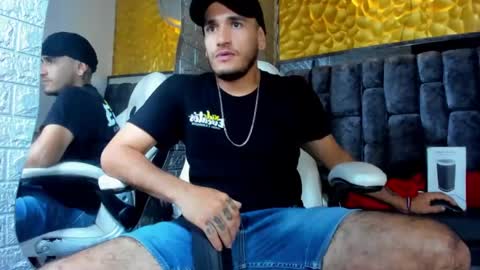 Snapshot of axell_cross2 chatting on March 1, 2025, 11:47 pm Axell Cross2 online show from March 1, 2025, 11:47 pm