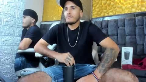 Snapshot of axell_cross2 chatting on March 3, 2025, 8:11 pm Axell Cross2 online show from March 3, 2025, 8:11 pm