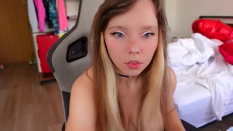 Ayra Lust online show from February 17, 2026, 7:09 pm