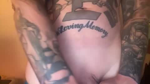 Snapshot of az_tatts chatting on March 2, 2026, 3:30 am az_tatts online show from March 2, 2026, 3:30 am