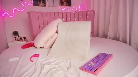 Snapshot of azul_horny chatting on December 28, 2024, 11:16 pm PRINCESS AZUL. online show from December 28, 2024, 11:16 pm