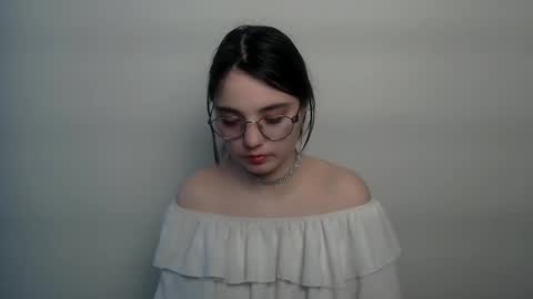 azumi_chan_ online show from February 24, 2026, 2:37 pm